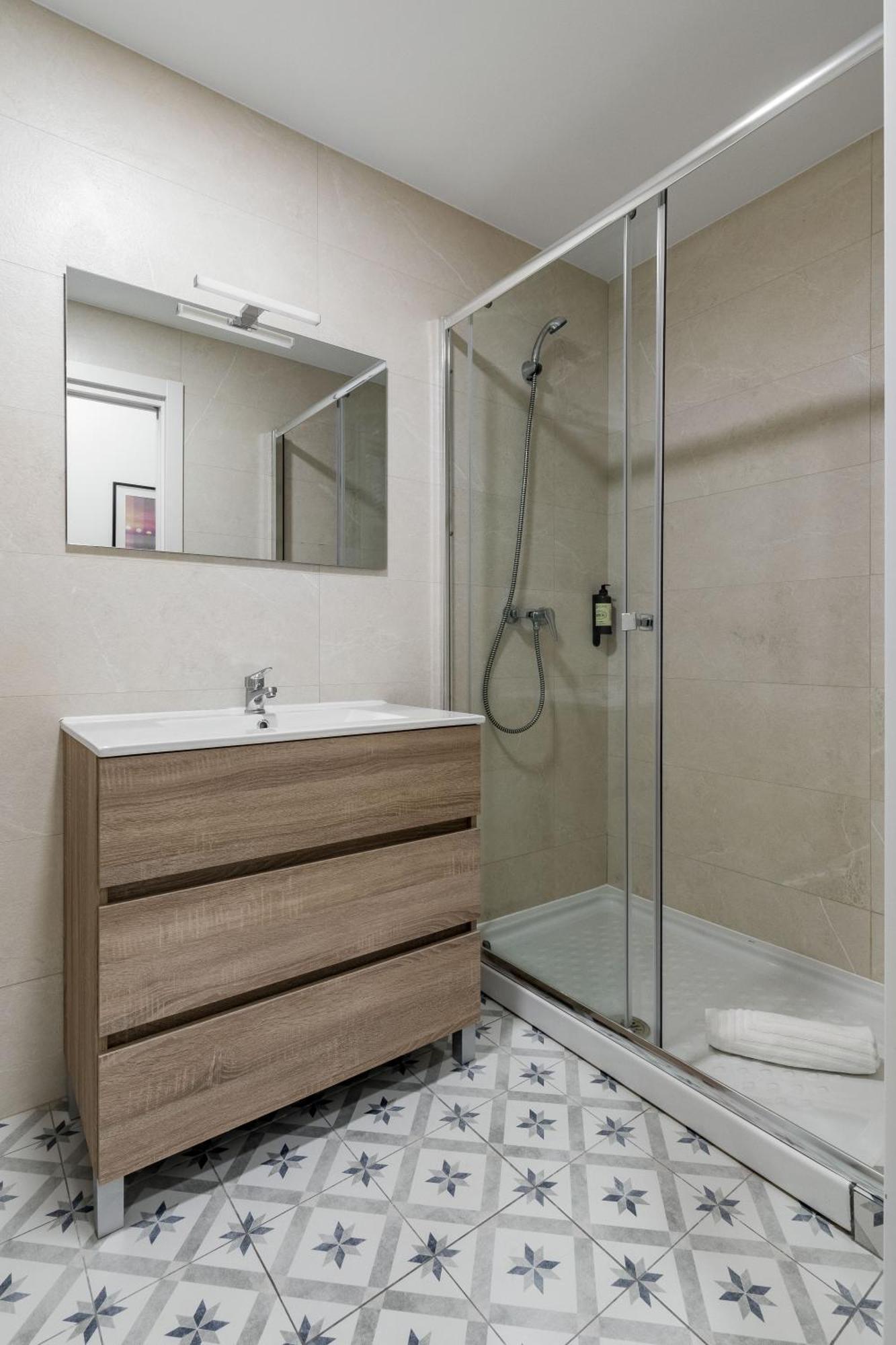 Charming Urban I Y Ii Apartment Madrid